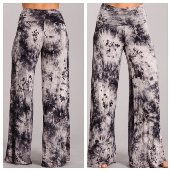 sewchicboutique Pants - Last pair! 5 STAR ⭐️ Tie Dye Palazzo Pants